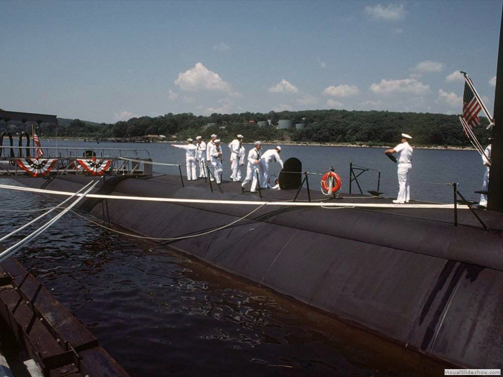 Dallas (SSN-700)-4