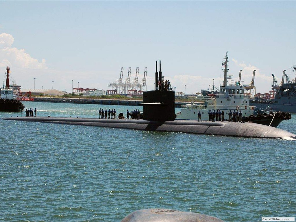 Honolulu (SSN-718)-11