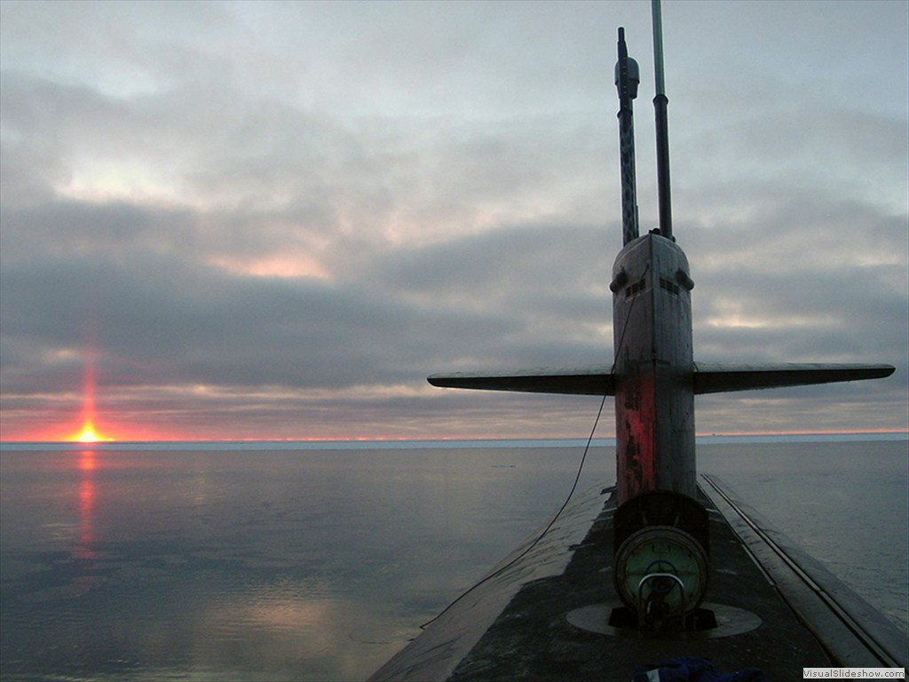 Honolulu (SSN-718)-13