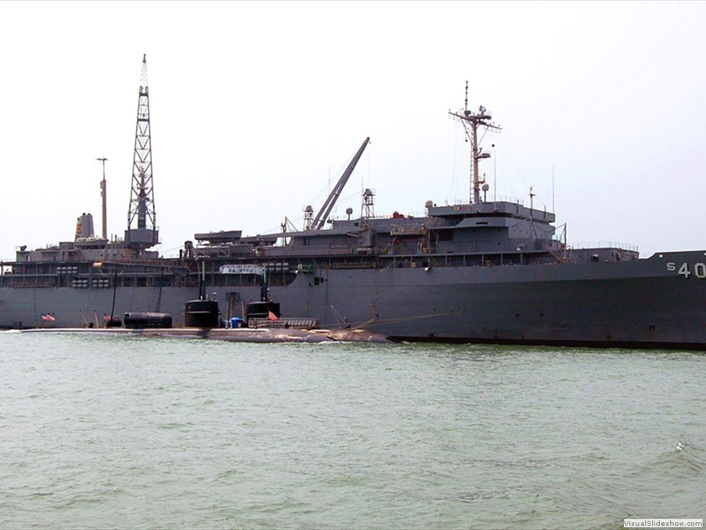 Honolulu (SSN-718)-24