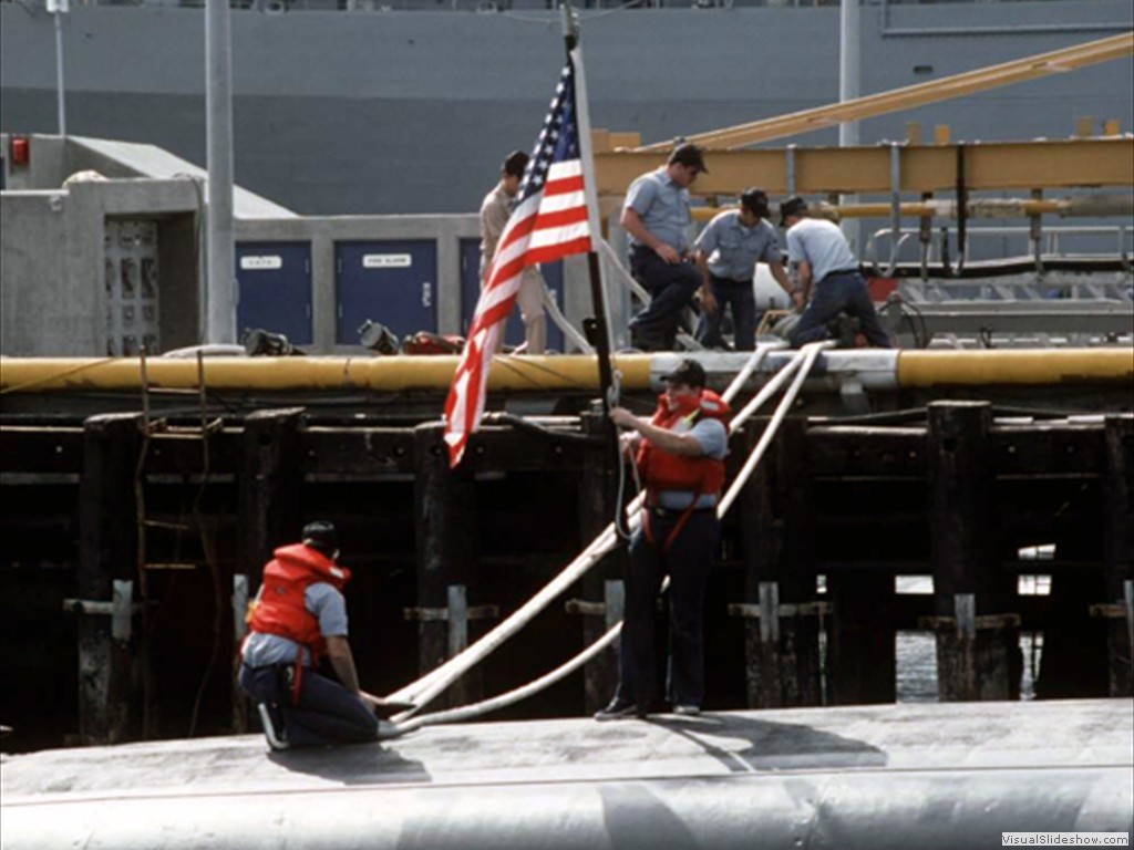 Houston (SSN-713)-8