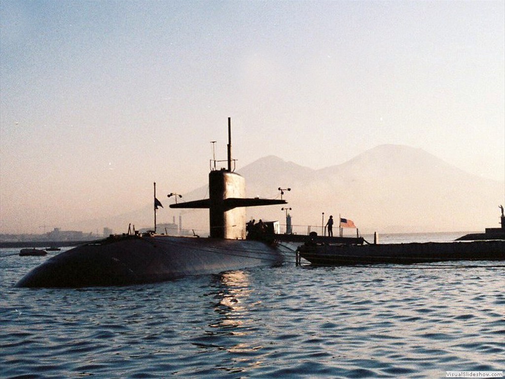 Hyman G Rickover (SSN-709)-14