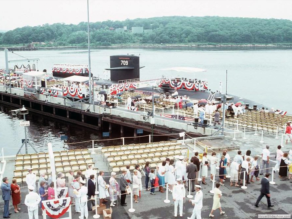 Hyman G Rickover (SSN-709)-2